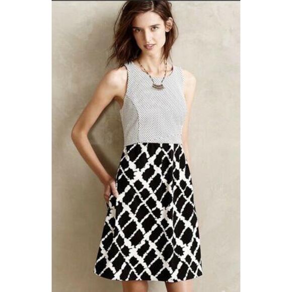 Anthropologie Dresses & Skirts - ANTHROPOLOGIE TABITHA sz 4 Aleida black white structured contrast patterns dress